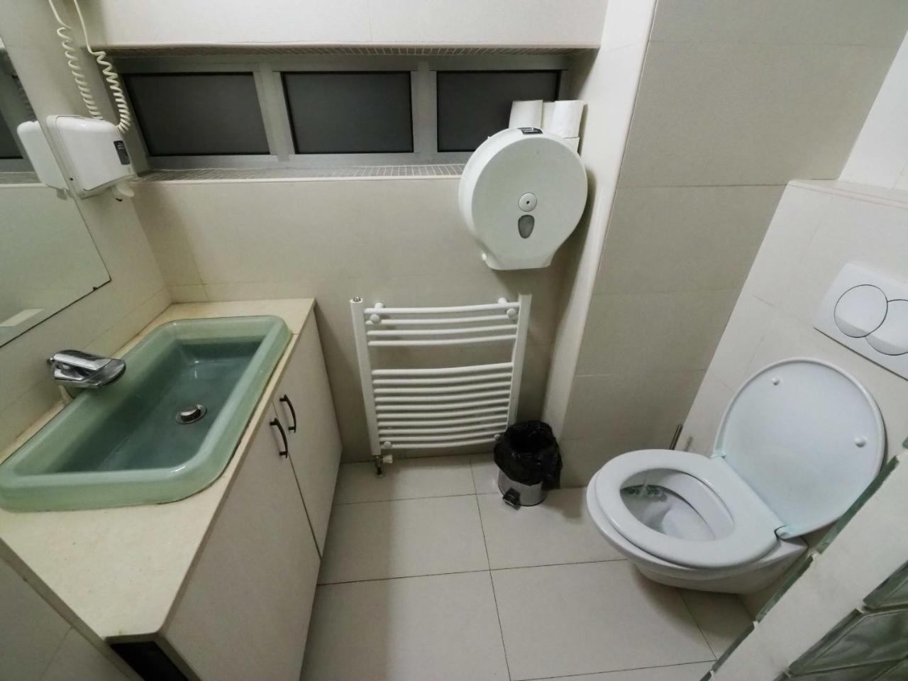 Kennedylux Apartment Belgrado Buitenkant foto